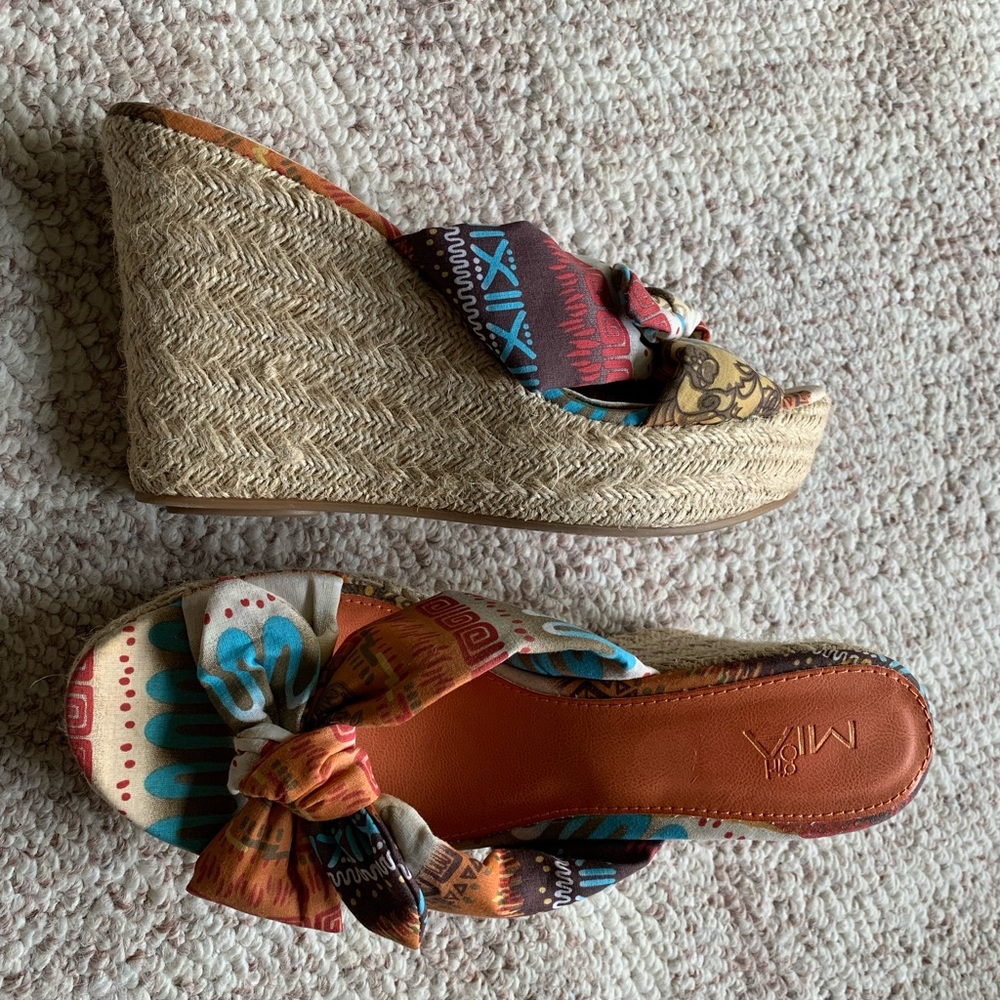 MIA Women’s Sandals NWOT - Picture 3 of 7